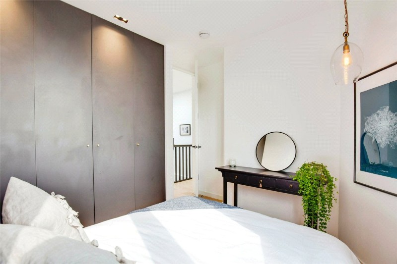 Creffield Road, London, W5