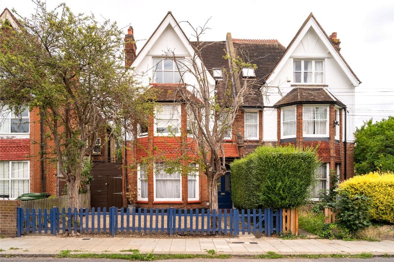 Conyers Road, London, SW16