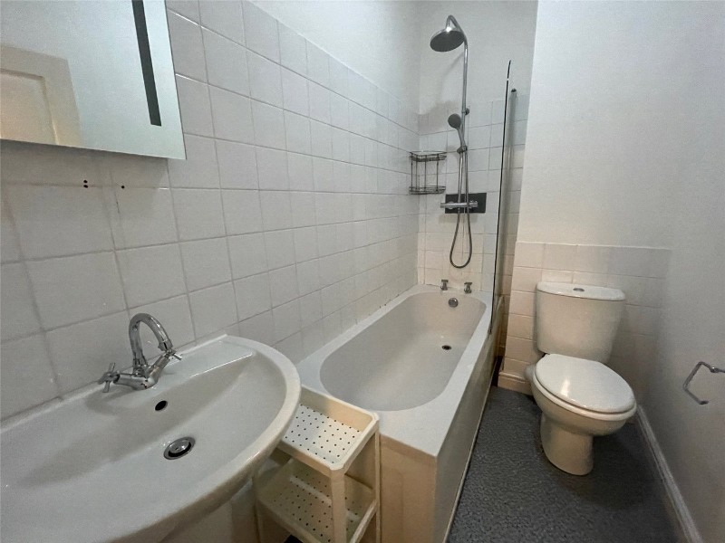 Hillsborough Avenue, Exeter, Devon, EX4