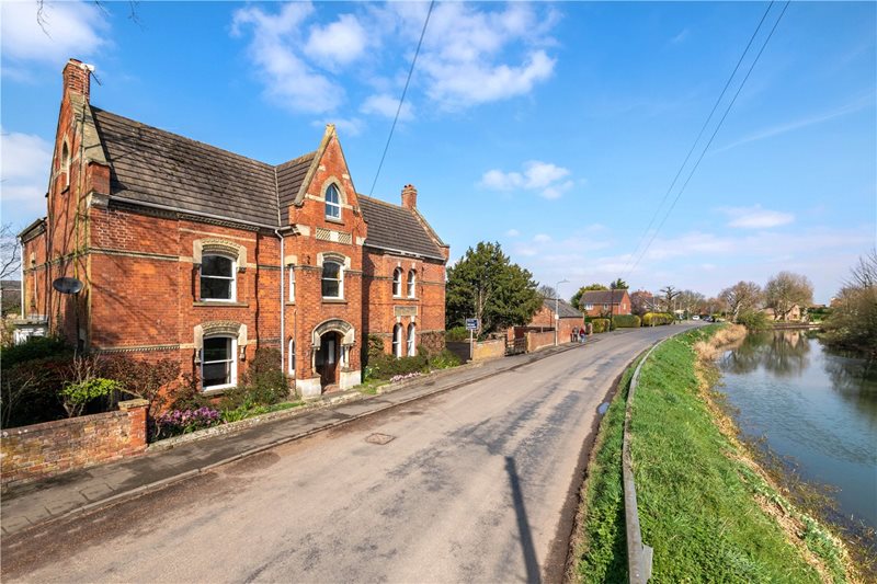 Station Road, Surfleet, Spalding, Lincolnshire, PE11