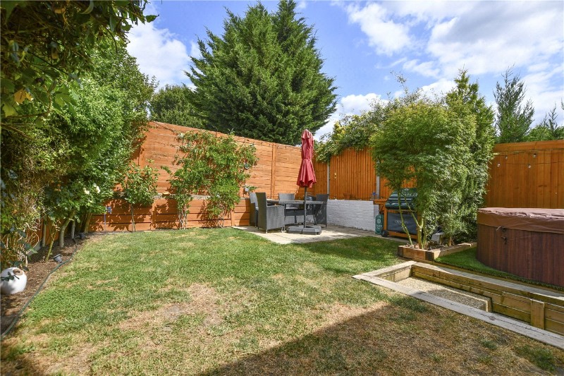 The Spinney, Finchampstead, Wokingham, Berkshire, RG40