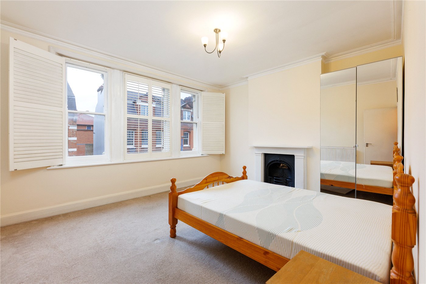 Putney High Street, London, SW15