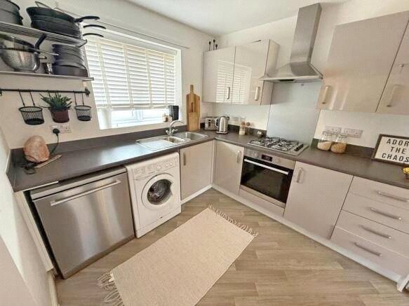 Harrier Way, Market Deeping, Peterborough, Lincolnshire, PE6