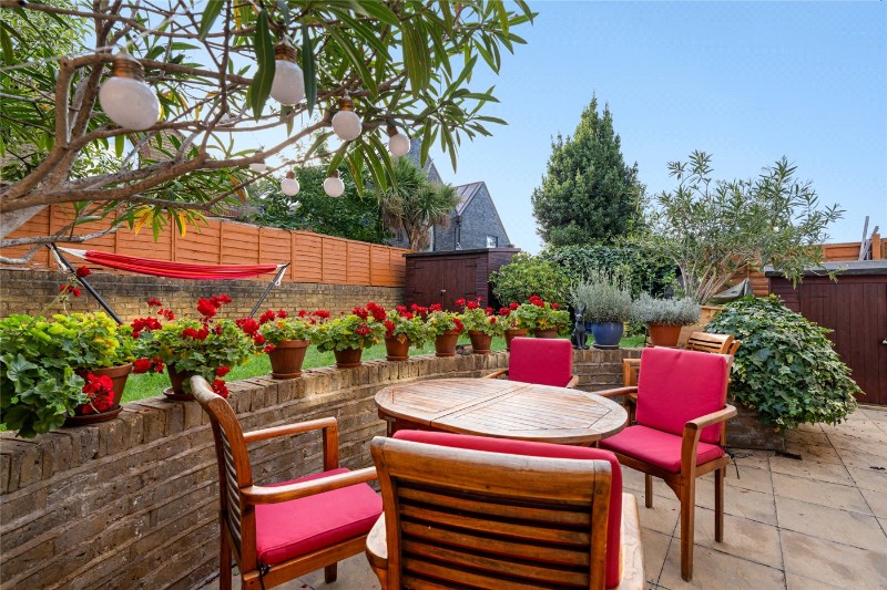 Sarre Road, London, NW2