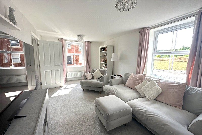 Great Crescent, Newbury, Berkshire, RG14