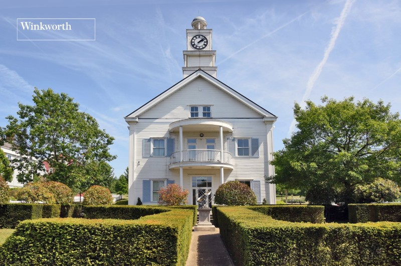 Lewiston Close, Worcester Park, KT4