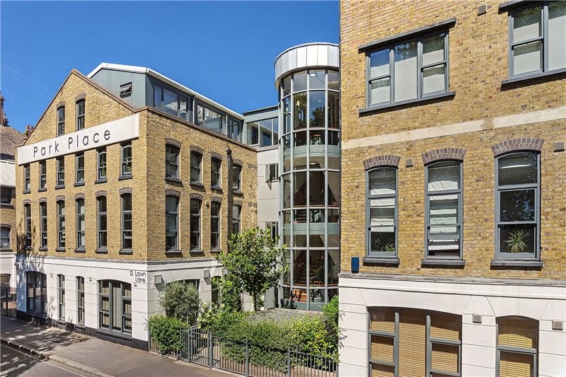 Lawn Lane, London, SW8