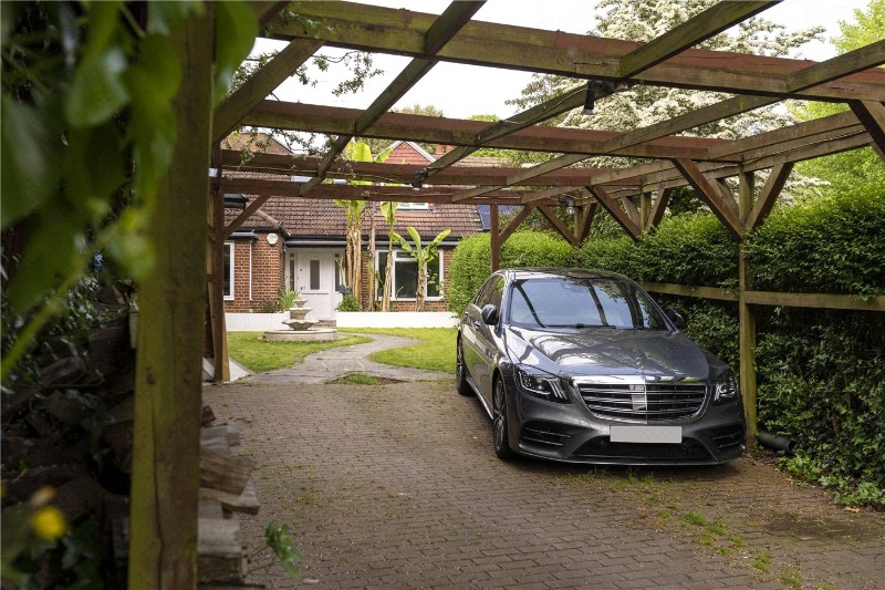 Kingsmead Road, London, SW2