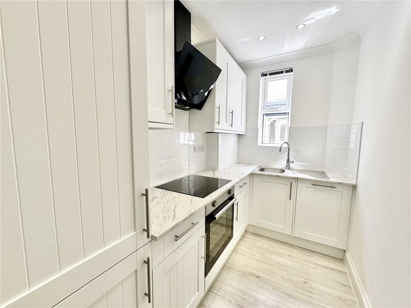Kingsbridge Road, Lower Parkstone, Poole, BH14