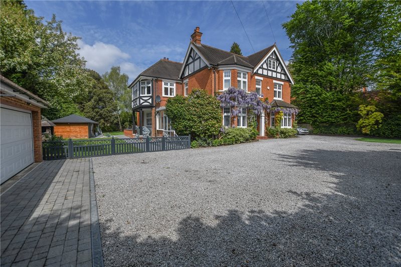 Dukes Ride, Crowthorne, Bracknell Forest, RG45