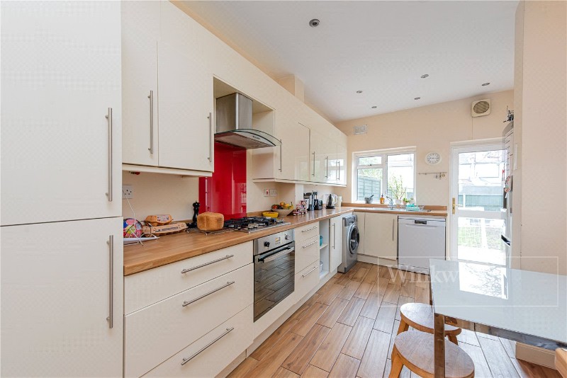 Doyle Gardens, Kensal Rise, NW10