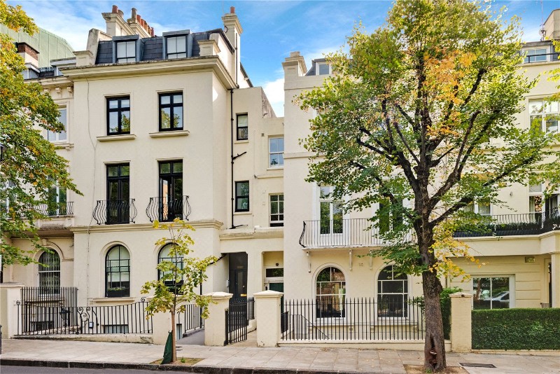 St. Edmunds Terrace, London, NW8