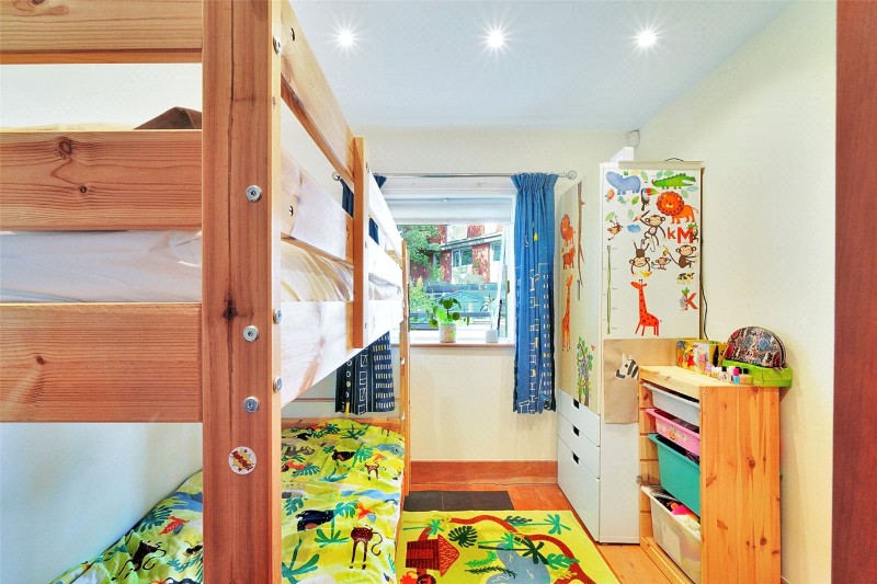 Crayford Mews, London, N7