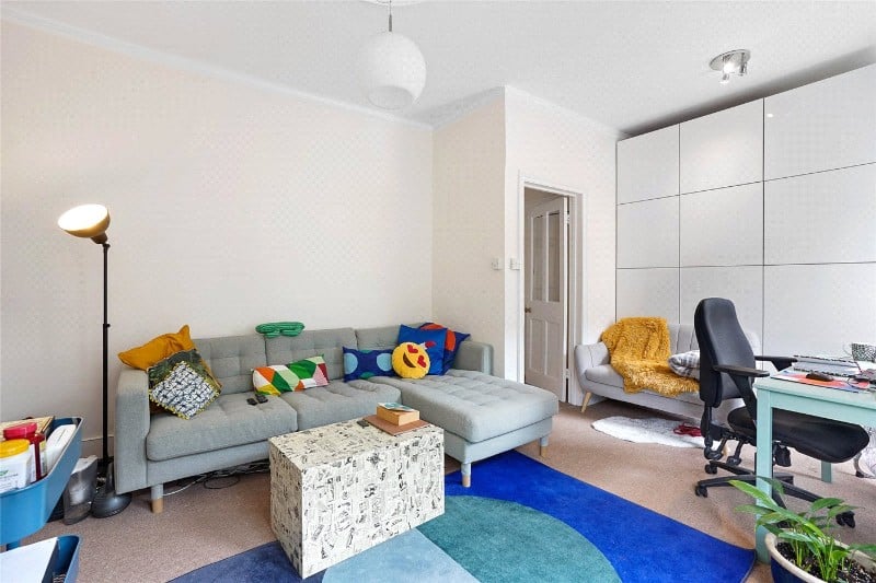 Larden Road, London, W3