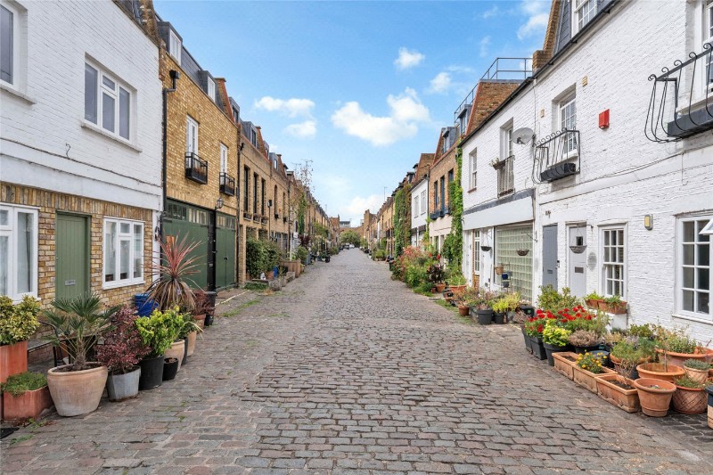 Chippenham Mews, London, W9