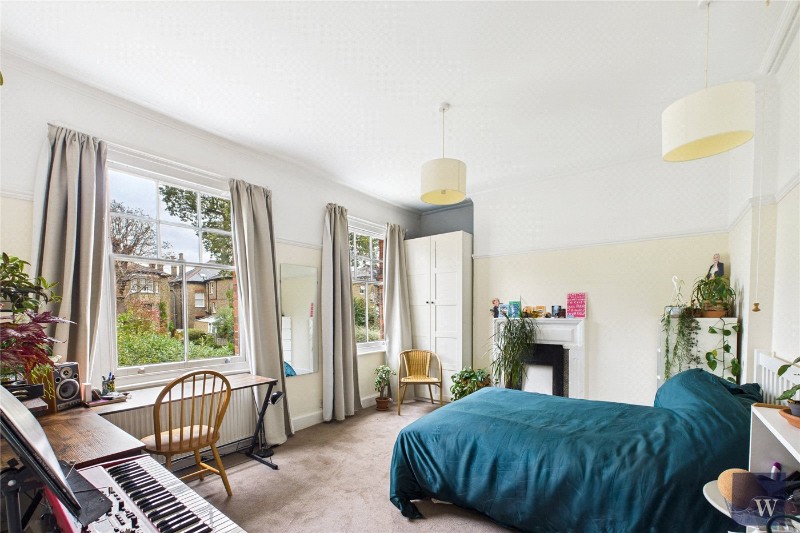 Kirkstall Road, London, SW2