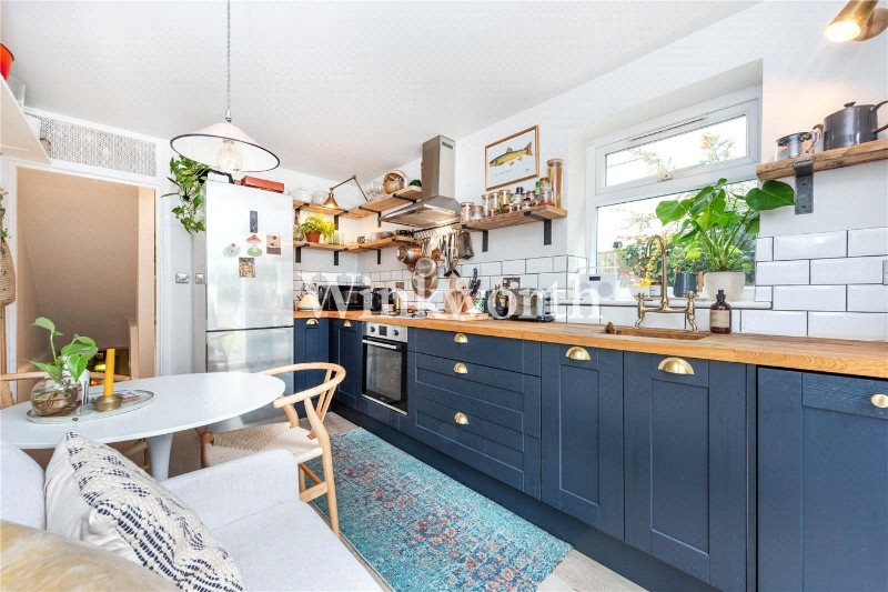 Alroy Road, London, N4