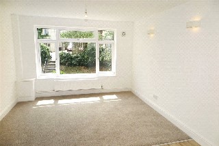 Weydon Lane, Farnham, Surrey, GU9