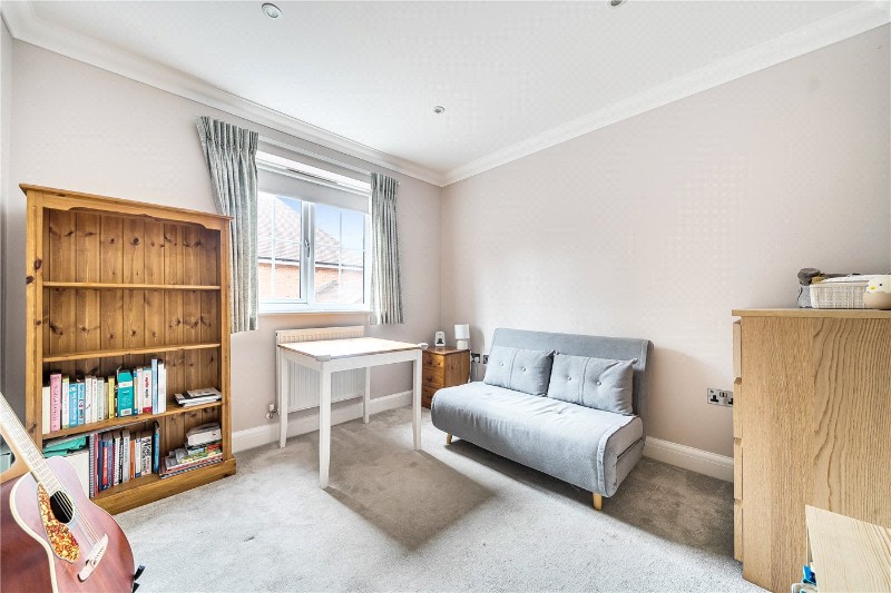 Grove Close, Wrecclesham, Farnham, Surrey, GU10