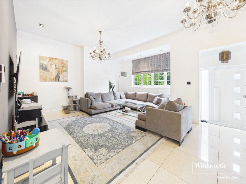 Newark Way, Hendon, NW4
