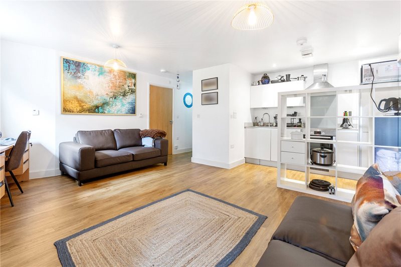 Mildmay Avenue, London, N1