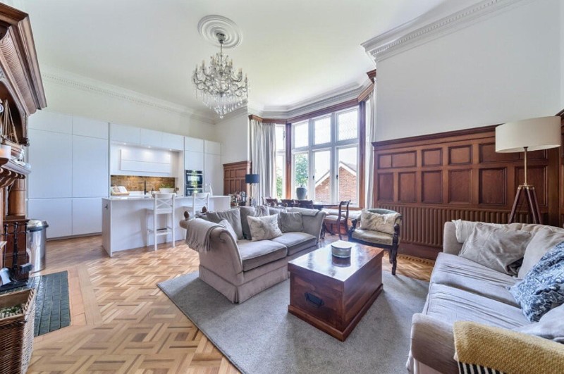 Kingswood Road, Bromley, BR2