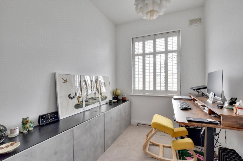 Manor Lane, Hither Green, London, SE13