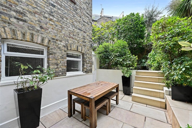 Pembridge Villas, London, W11