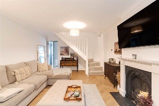 Cockerell Close, Merley, Wimborne, Dorset, BH21