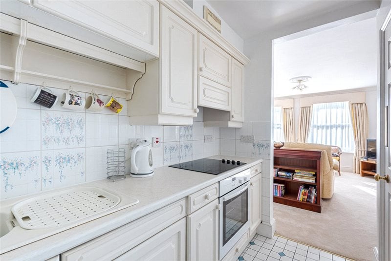 Lindsay Square, London, SW1V