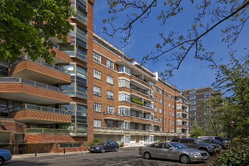 St James Close, St John&#39;s Wood, London, NW8
