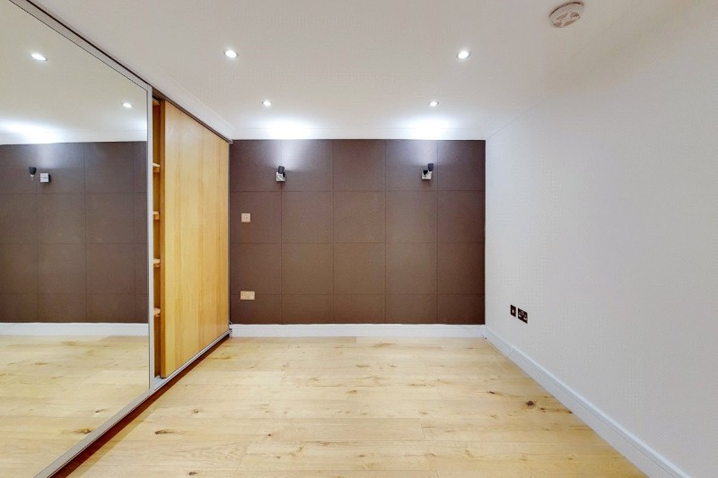 Leighton Road, London, NW5
