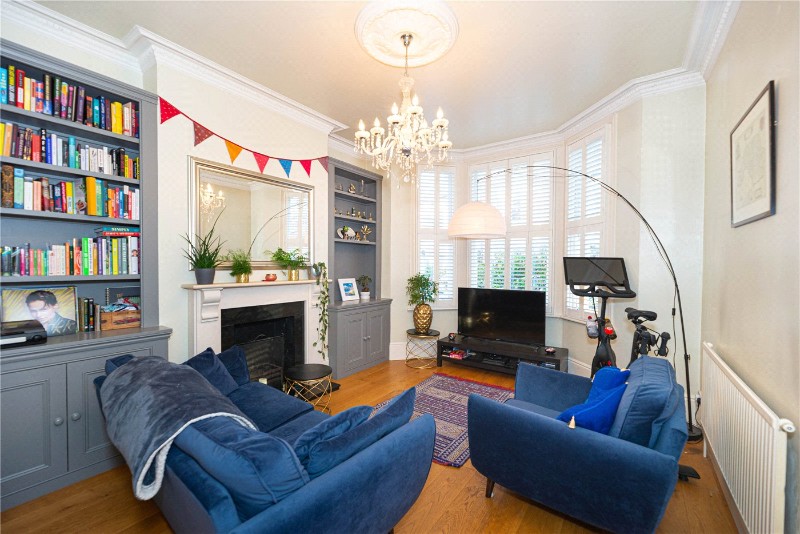 Brayburne Avenue, London, SW4