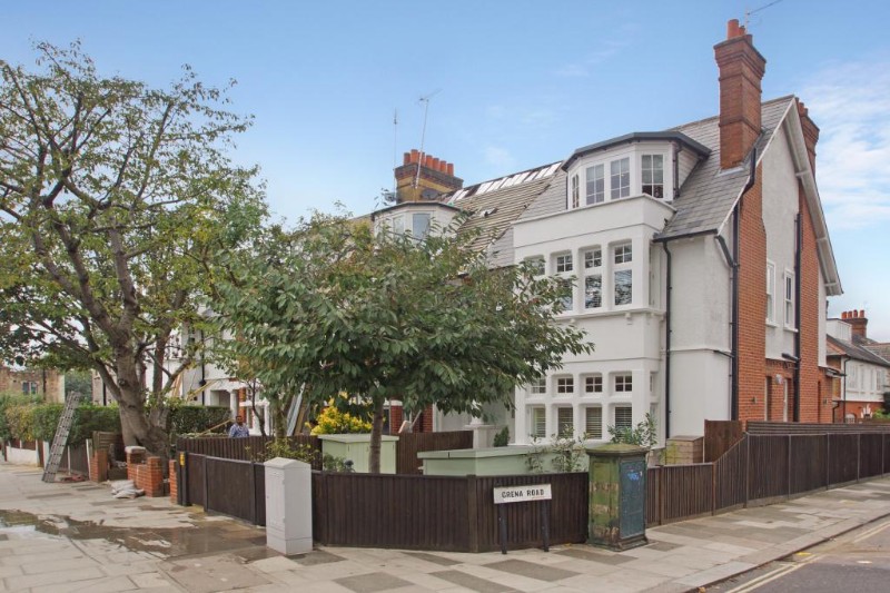 Sheen Road, Richmond, TW9