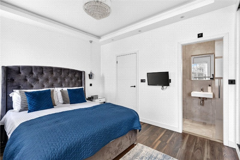 Jessamy Road, Weybridge, Surrey, KT13
