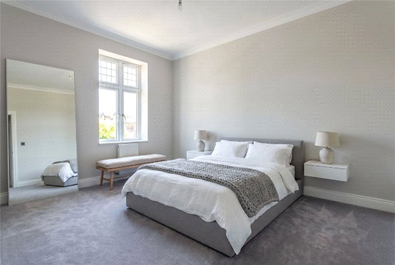 Holly Oak Close, Cheam, Sutton, SM2