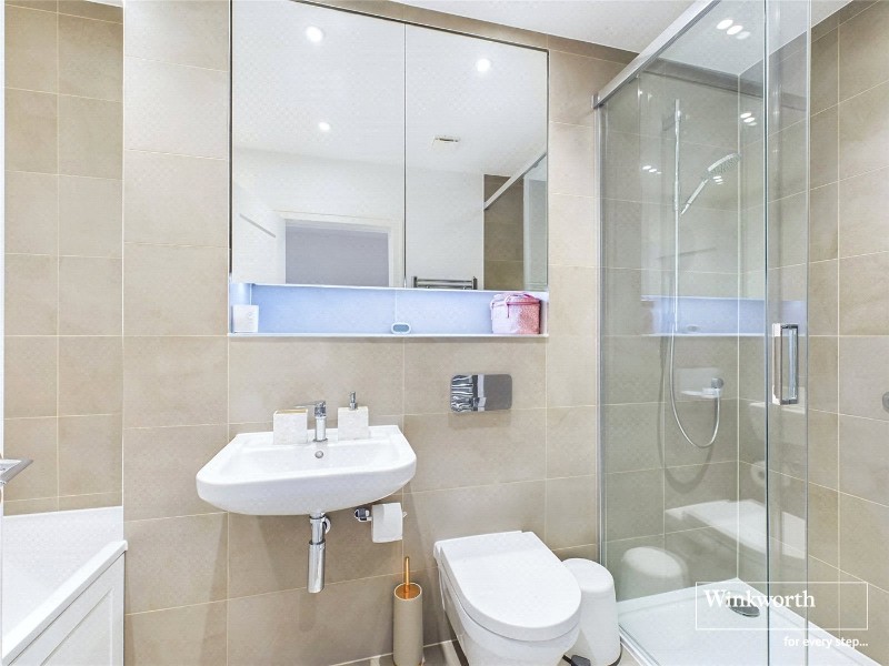 Champlain Street, Reading, Berkshire, RG2