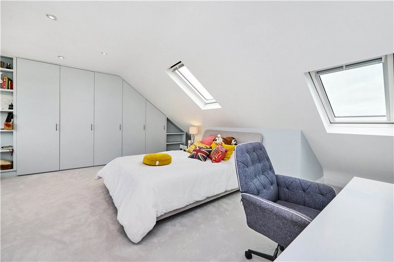 Lowther Road, Barnes, London, SW13