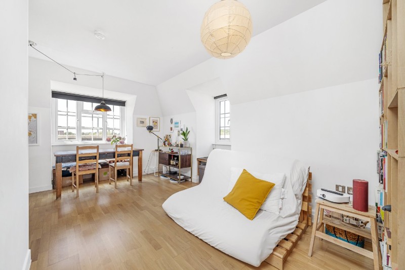 Badminton House, Dog Kennell Hill, East Dulwich, London, SE22