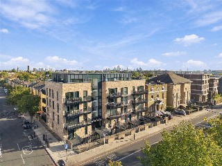 Seven Sisters Road, London, N4