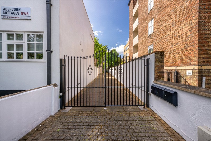 Abercorn Walk, London, NW8