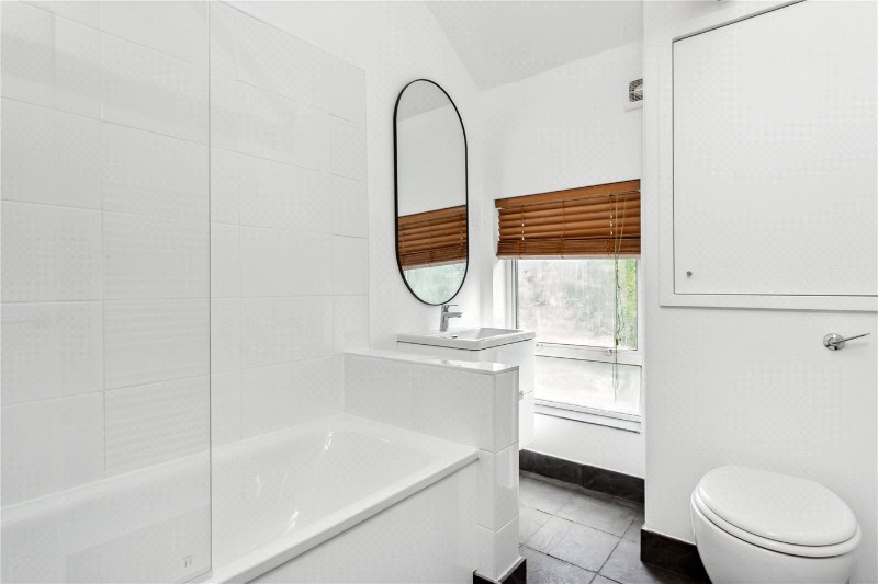Bradbury Mews, London, N16