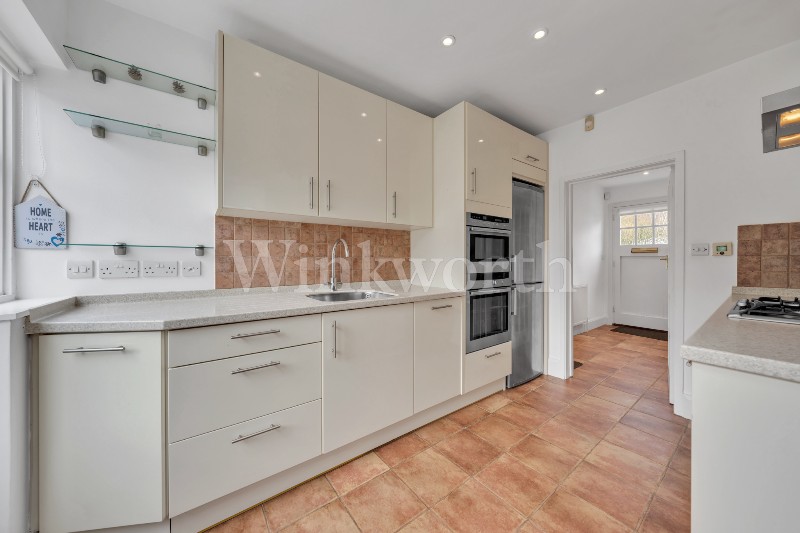 Erskine Hill, London, NW11
