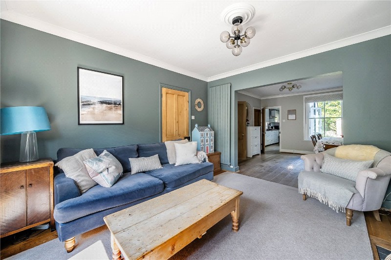 St. Georges Road, Farnham, Surrey, GU9