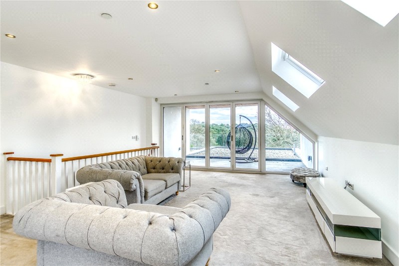 Delhi Close, Lower Parkstone, Poole, Dorset, BH14