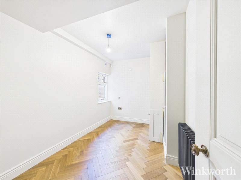 Birch Grove, London, W3