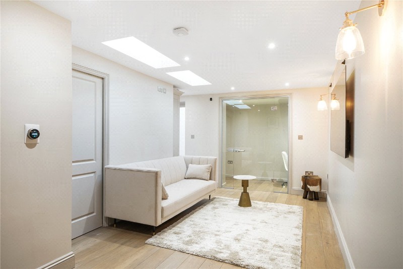 Sutherland Avenue, Maida Vale, London, W9