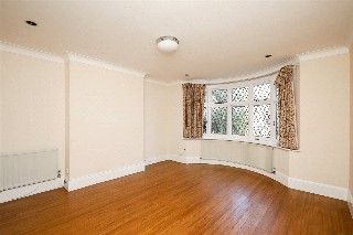 Carbery Avenue, London, W3