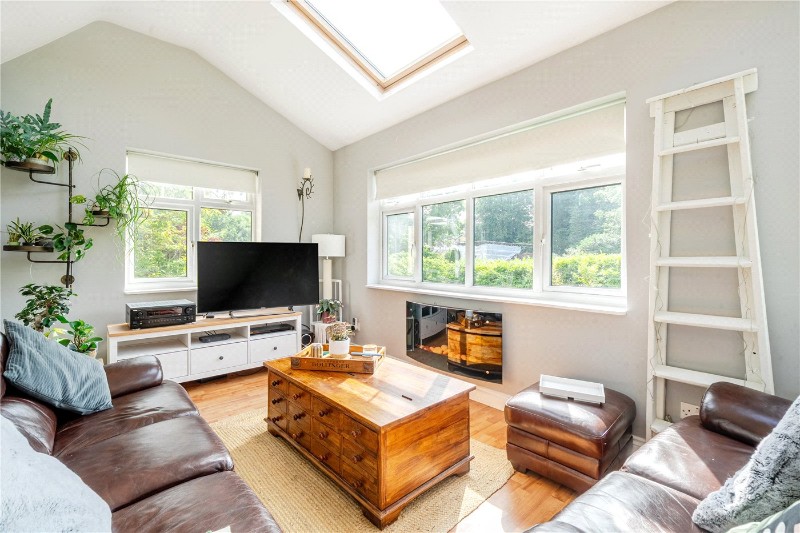 Sandrock Hill Road, Wrecclesham, Farnham, Surrey, GU10