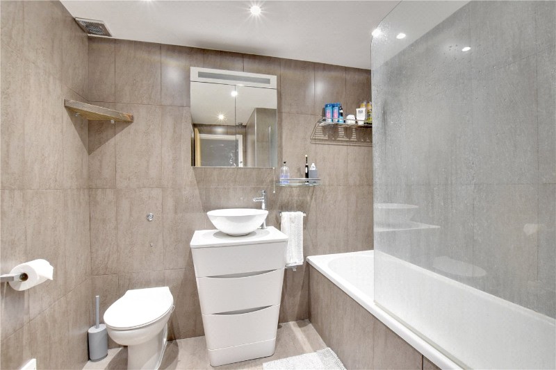 Greenfell Mansions, Glaisher Street, London, SE8